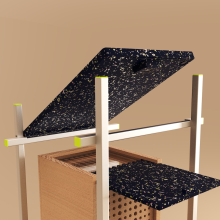 Close-up of the top part of NuBee